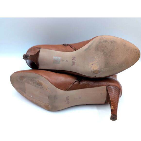 Coach | Hickory Saddle Soft Shine Calf Leather Ankle Boots | Size 8B - Picture 10 of 11